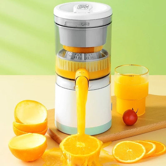 Mini Rechargeable Juicer – Fresh Juice Anywhere, Anytime!